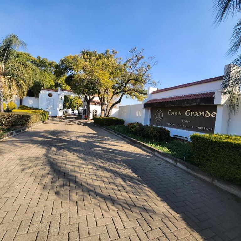 Casa Grande Guest Lodge Brits Exterior foto